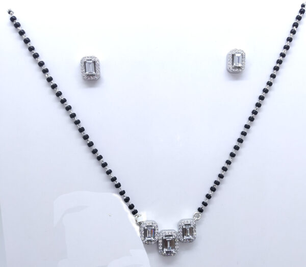 Mangalsutra (black beads neckales)