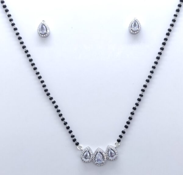 Mangalsutra  Earring(black beads neckales)
