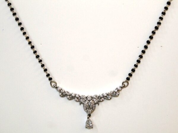 Black beads Tanmaniya