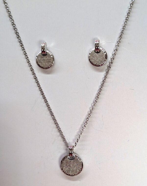 Tanmaniya silver
